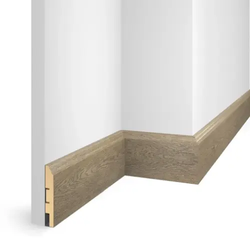Напольный плинтус ЕP07 дуб Корсика, экошпон 