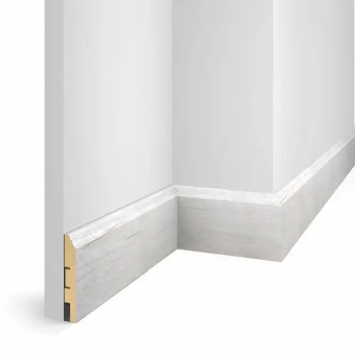 Напольный плинтус WP07 дуб Эффект светло-серый, экошпон 