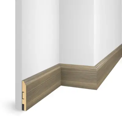 Напольный плинтус ЕP07 дуб Классический, экошпон
