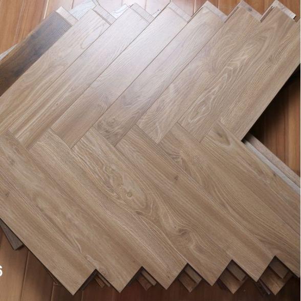 Ламинат WOODSTYLE Arrow Дуб Компаунд Ламинат WOODSTYLE Arrow Дуб Компаунд