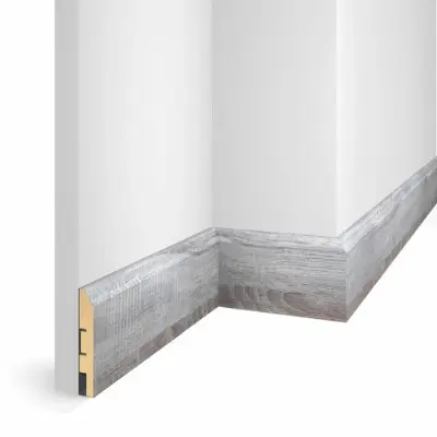 Напольный плинтус WP07 дуб Рейн, экошпон