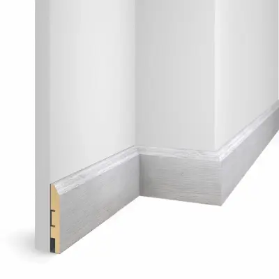 Напольный плинтус WP07 дуб Старинный серый, экошпон