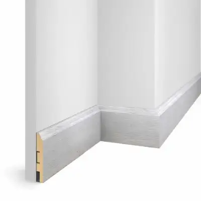 Напольный плинтус WP07 дуб Серый, экошпон