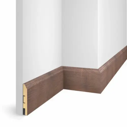 Напольный плинтус WP07 дуб Окленд, экошпон 