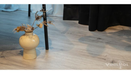 SPC ламинат VINILAM Vinilpol Дуб Неаполь 