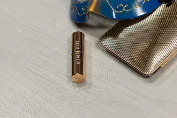 Виниловый ламинат VINILAM Click Hybrid Пробка 10-077 Дуб Линтер Виниловый ламинат VINILAM Click Hybrid Пробка 10-077 Дуб Линтер