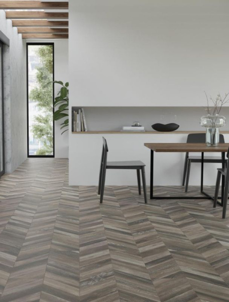 Ламинат Egger Дуб Кестинкорт Шоколад 