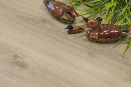 Кварцвиниловая плитка FineFloor Wood FF-1415 Дуб Макао 