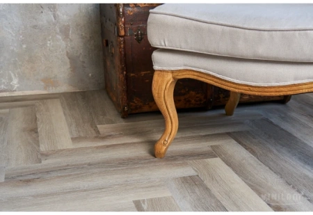 Кварцвиниловая плитка VINILAM Parquet Herringbone Glue Паркет Эрмитаж 