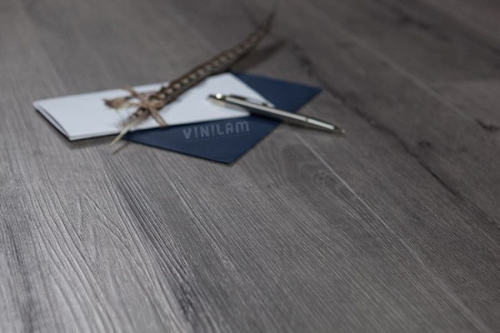 Кварц-виниловый ламинат VINILAM Клик 4 мм 78253-1 Дуб Гамбург 