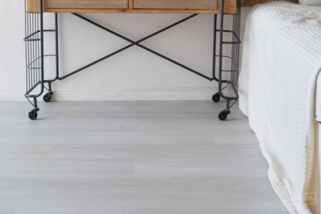 SPC ламинат VINILAM Vinilpol Дуб Равенна 