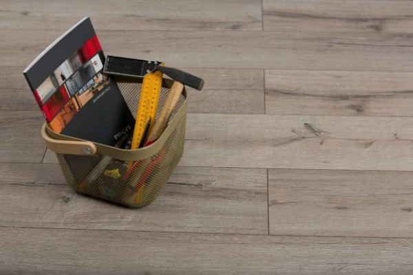 Ламинат Ideal Enigma Classic Дуб Инвизибл 