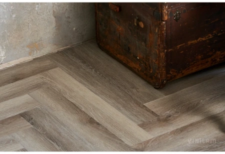 Кварцвиниловая плитка VINILAM Parquet Herringbone Glue Паркет Эрмитаж 