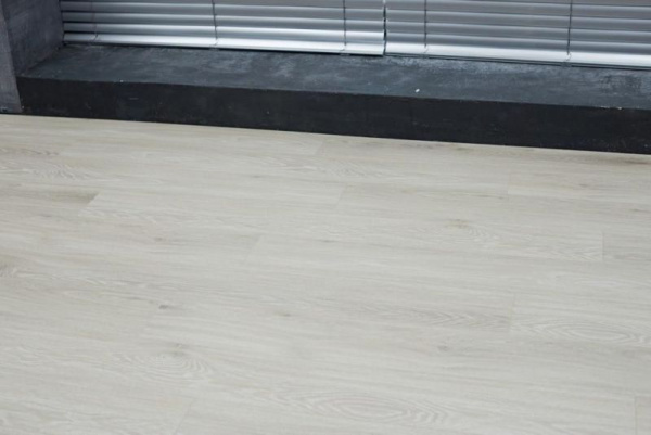 SPC ламинат STEINHOLZ Element Вассер 