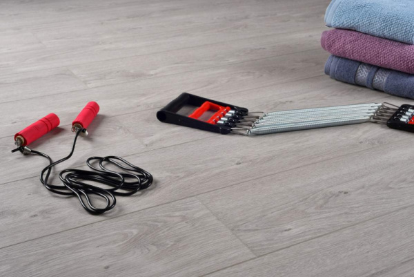 SPC ламинат Noventis Iceberg Дуб Майли  SPC ламинат Noventis Iceberg Дуб Майли